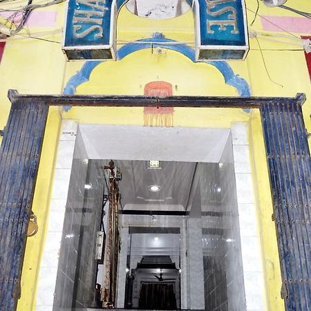 Grg Shanti Guest House Varanasi Near Manikarnika Ghat エクステリア 写真