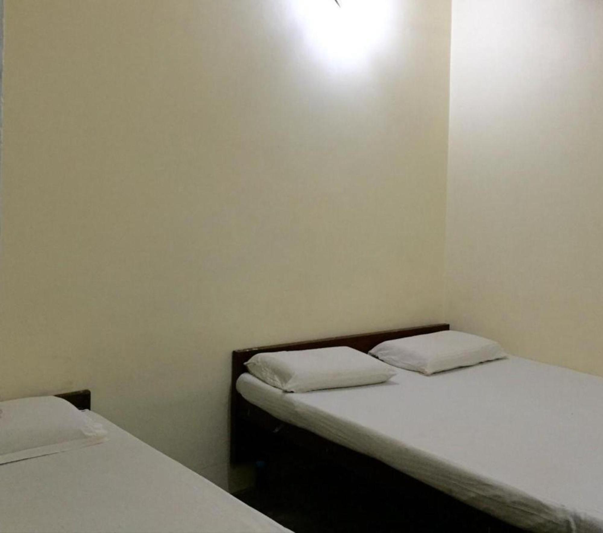 Grg Shanti Guest House Varanasi Near Manikarnika Ghat エクステリア 写真