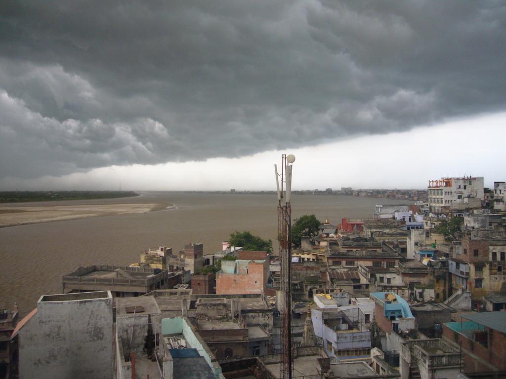 Grg Shanti Guest House Varanasi Near Manikarnika Ghat エクステリア 写真