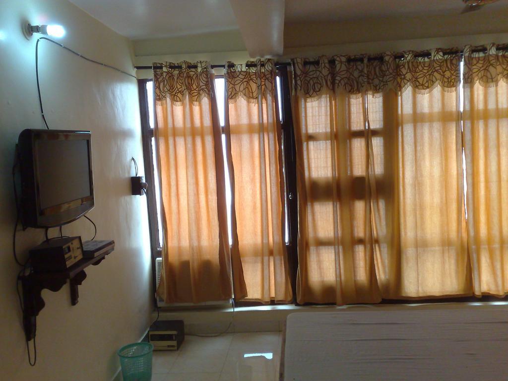 Grg Shanti Guest House Varanasi Near Manikarnika Ghat 部屋 写真