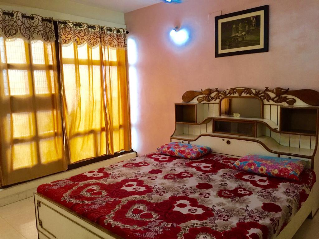 Grg Shanti Guest House Varanasi Near Manikarnika Ghat エクステリア 写真