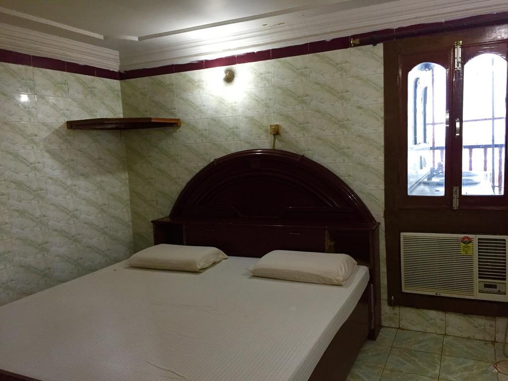 Grg Shanti Guest House Varanasi Near Manikarnika Ghat エクステリア 写真