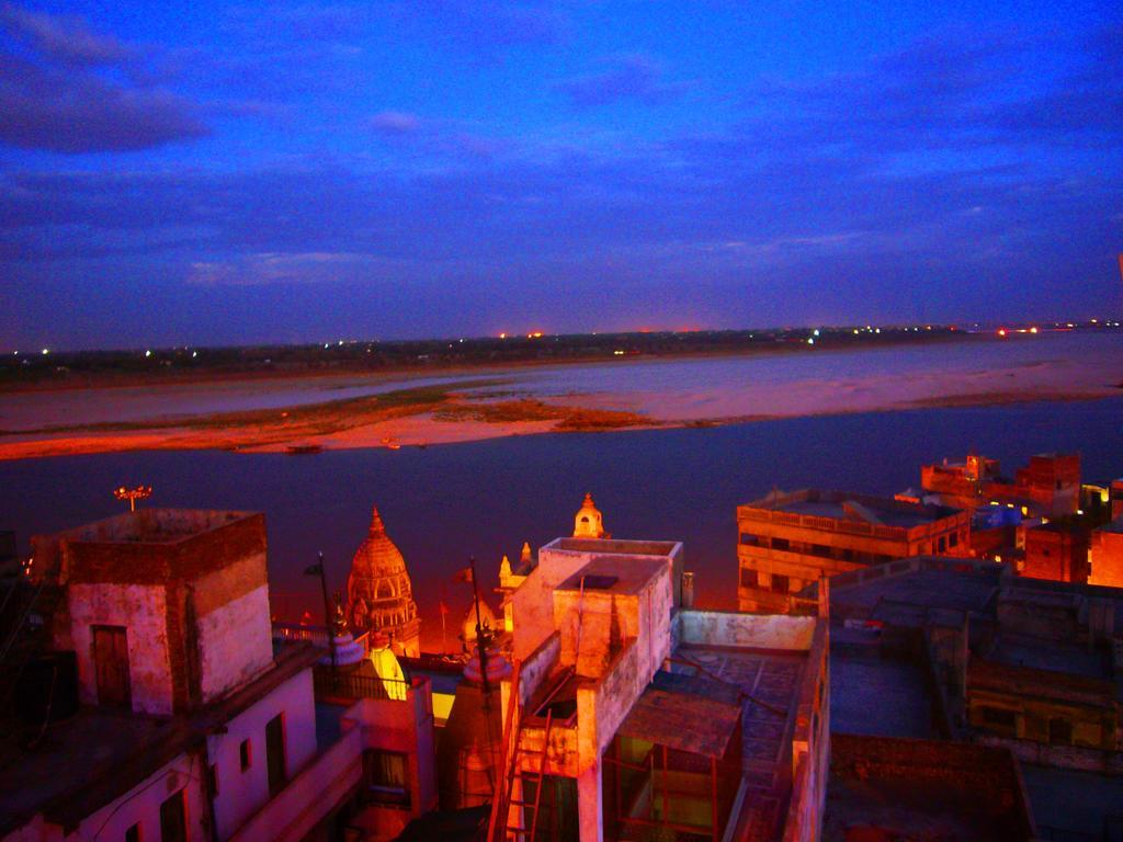 Grg Shanti Guest House Varanasi Near Manikarnika Ghat エクステリア 写真